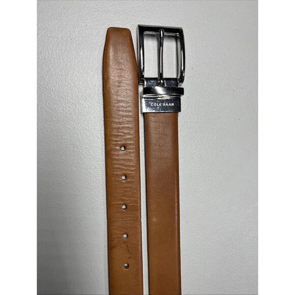 Cole Haan Reversible Leather Belt Mens 40 Tan Brown Navy Silver Tone Buckle - Picture 1 of 8